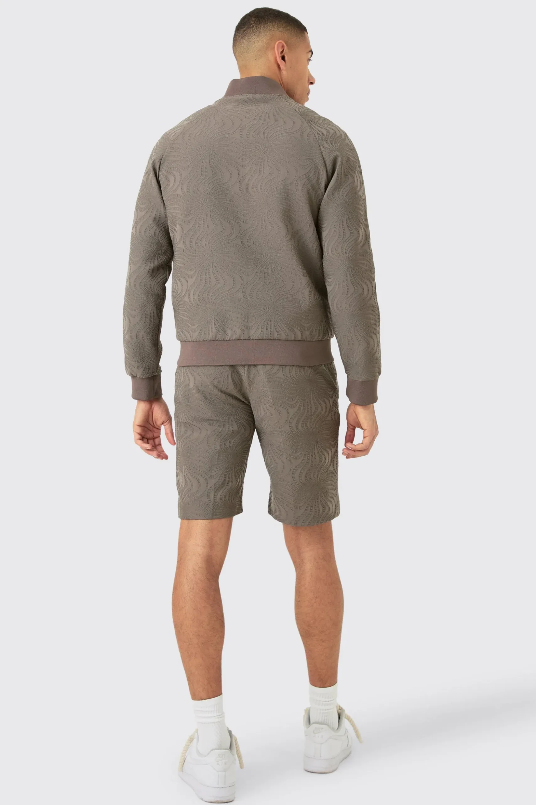 Textured Straight Fit Pintuck Tailored Shorts | BoohooMAN UK