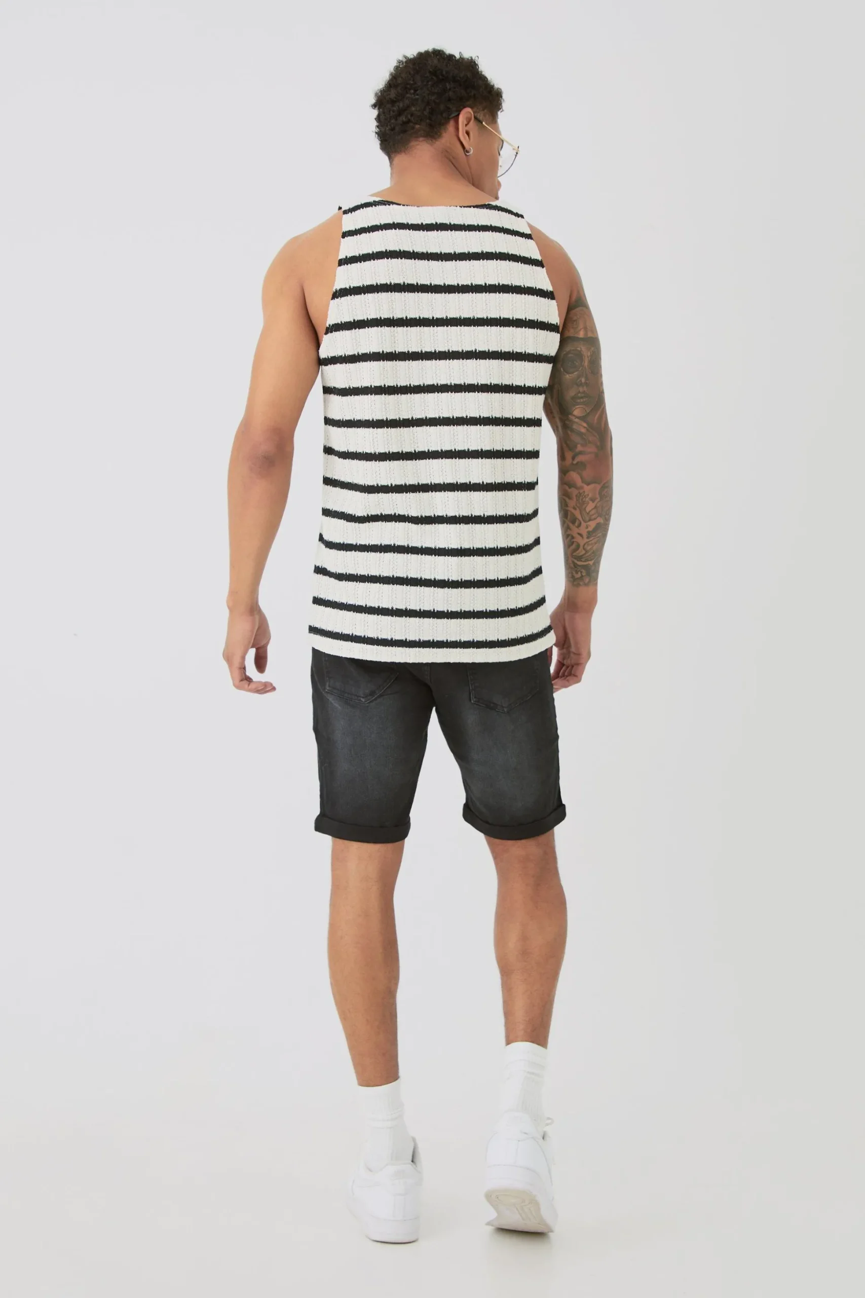 Textured Striped Vest | BoohooMAN UK