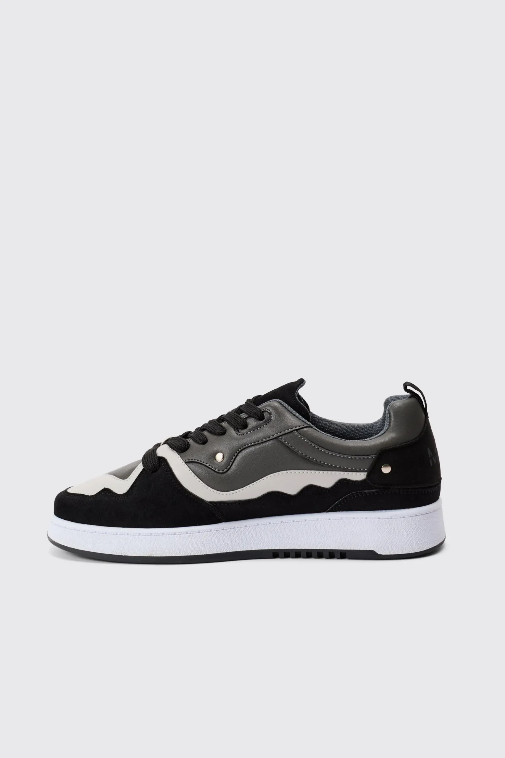 Tonal Chunky Trainers In Black | BoohooMAN UK