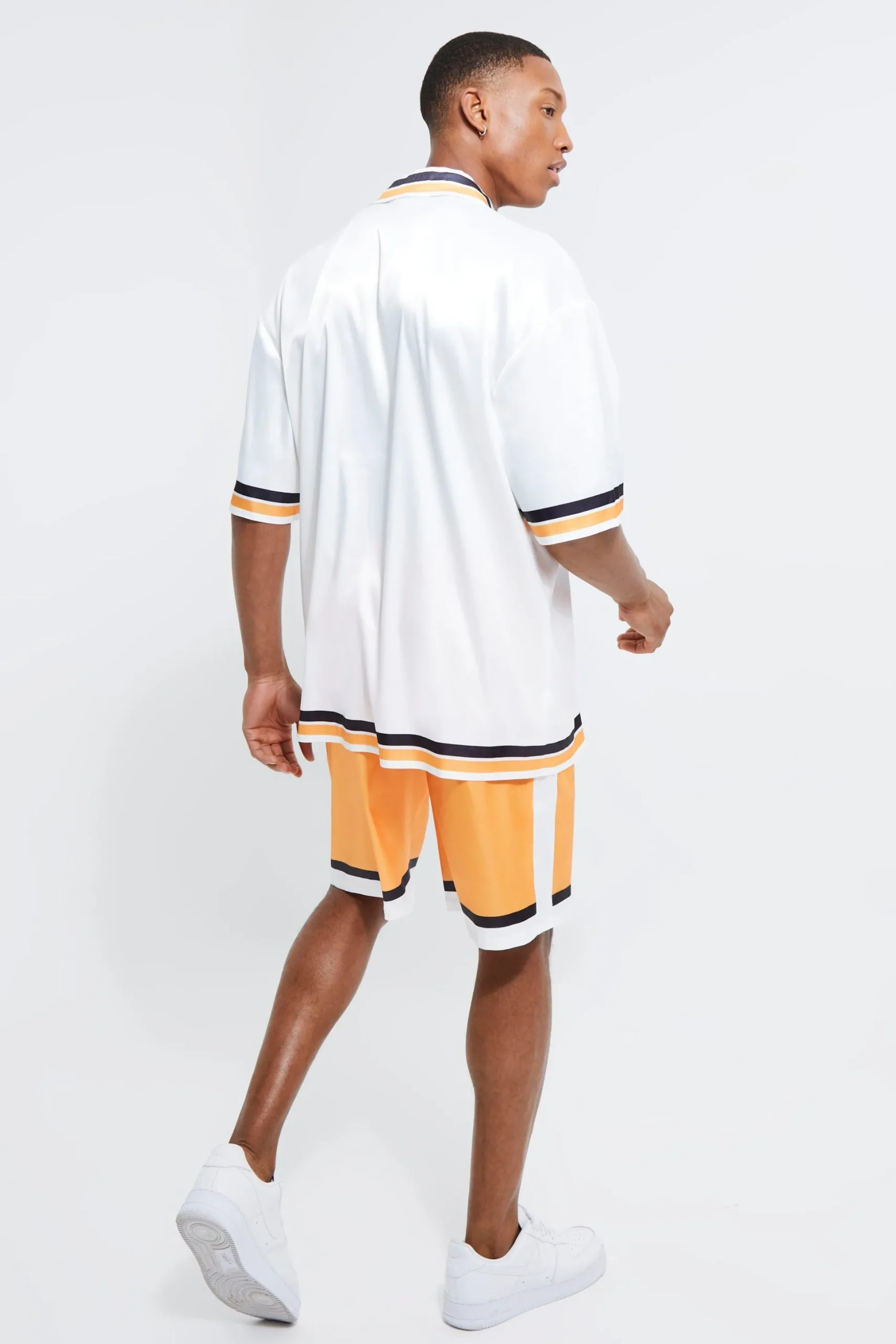 Toosii Boxy Oversized Satin Graphic Shirt And Shorts | BoohooMAN UK