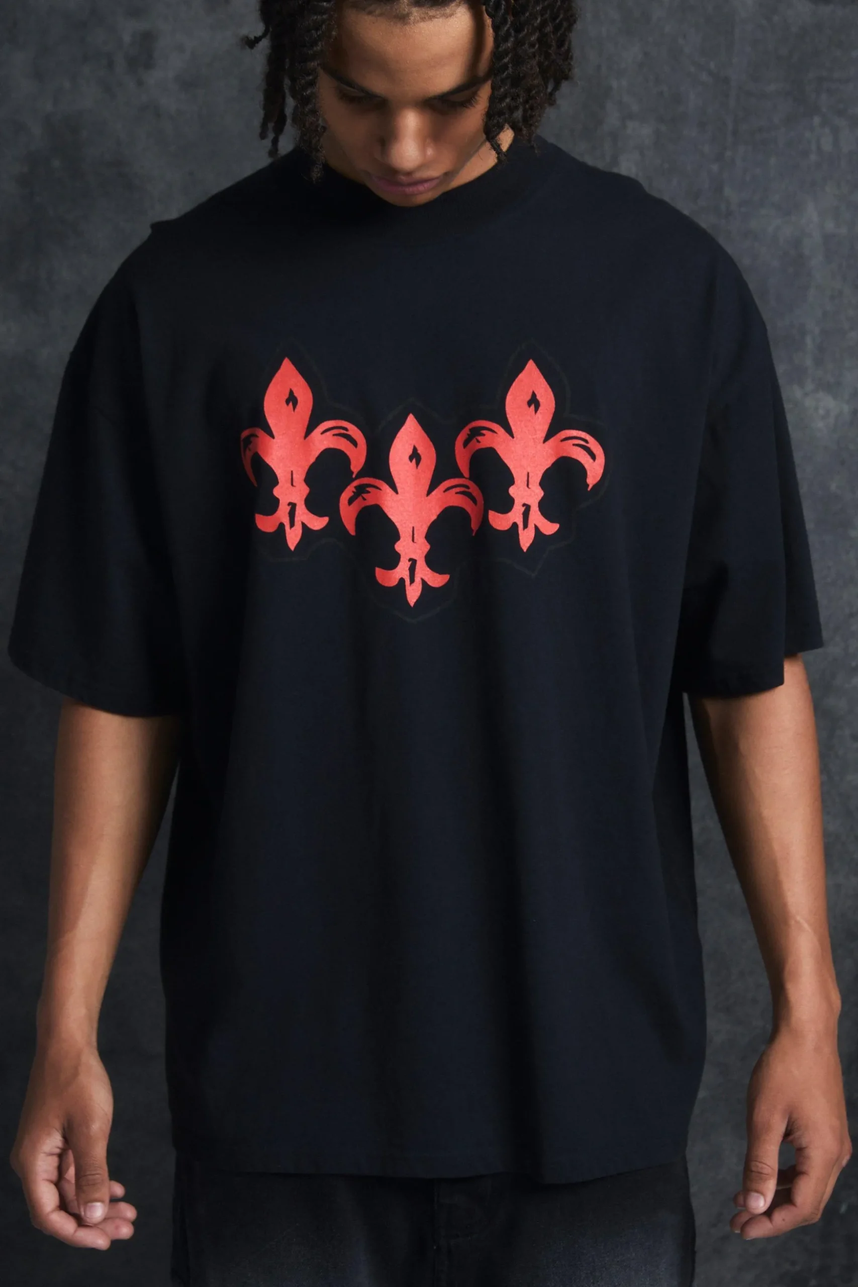 Trippie Redd Oversized Extended Neck Heavyweight Washed Fleur De Lis T-Shirt | BoohooMAN UK