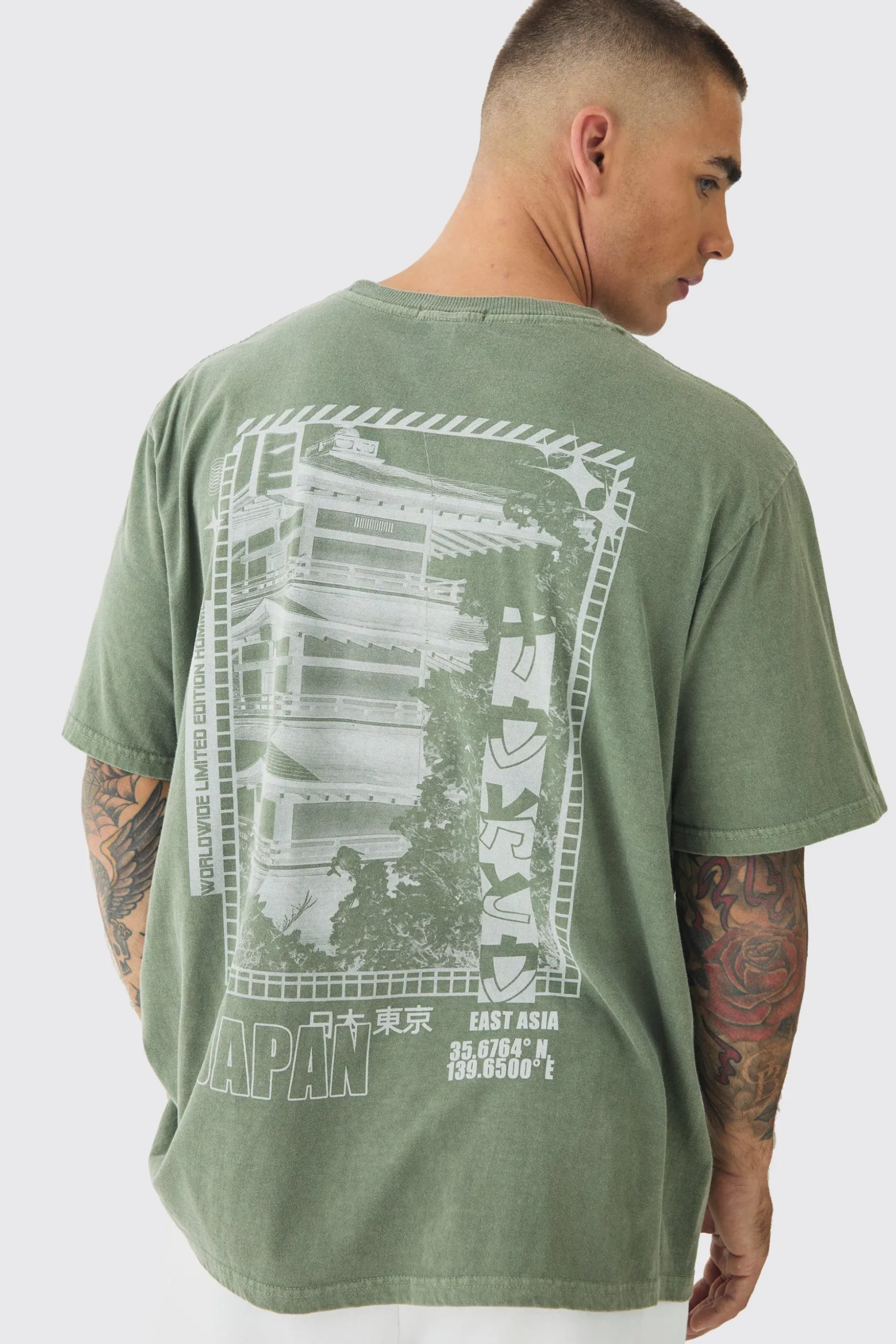 Washed Japan Back Print T-Shirt | BoohooMAN UK