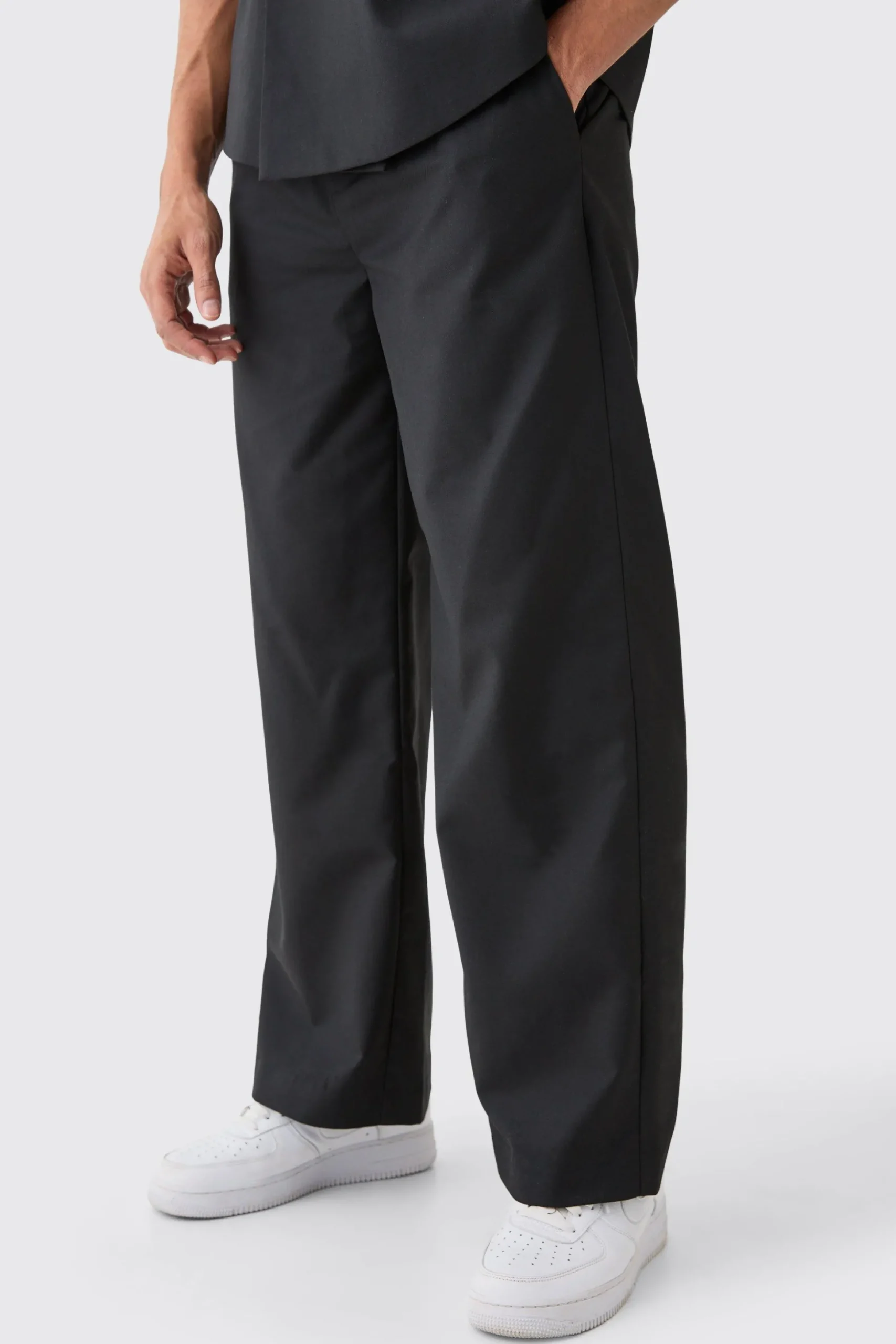 Wide Leg Tailored Trousers | BoohooMAN UK